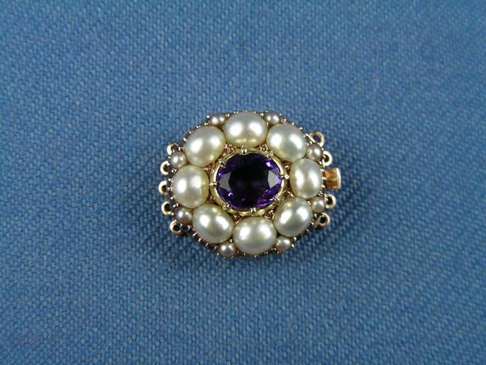 19th century amethyst and pearl oval cluster clasp | MasterArt